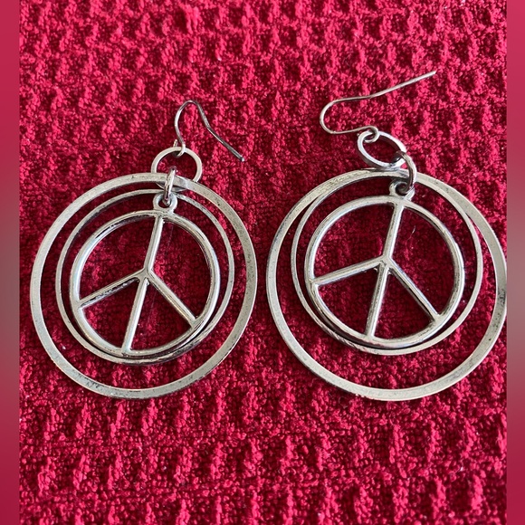 Silver Tone Peace Symbol Round Dangle Earrings - Picture 2 of 4